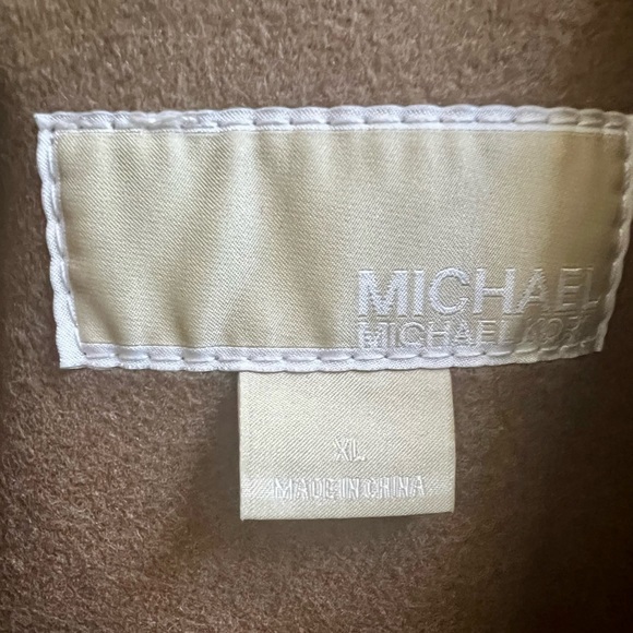 Michael KORS Single Breasted Wool Blend Coat - Picture 5 of 6